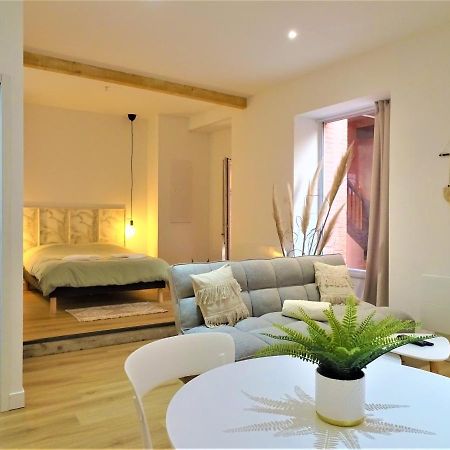 דירות מונטובן Sublime Cocon Pour 2 Aux Portes De La Place Nationale - Proximite Immediate Toutes Commodites Et Sites D'Interets מראה חיצוני תמונה